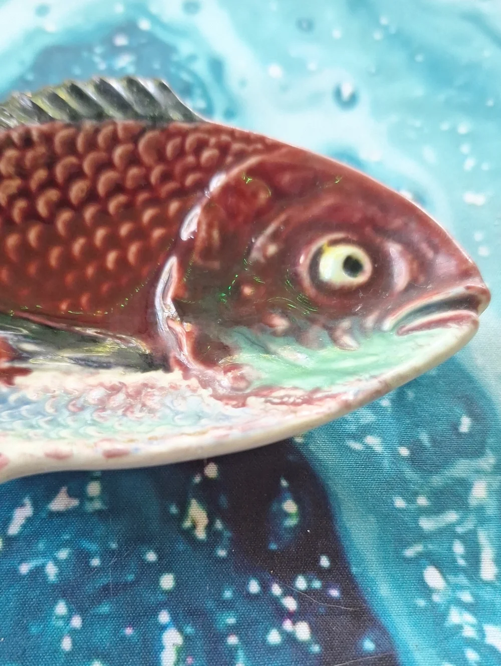 Red Ceramic Fish Ornament - Decorative Aquarium Accent